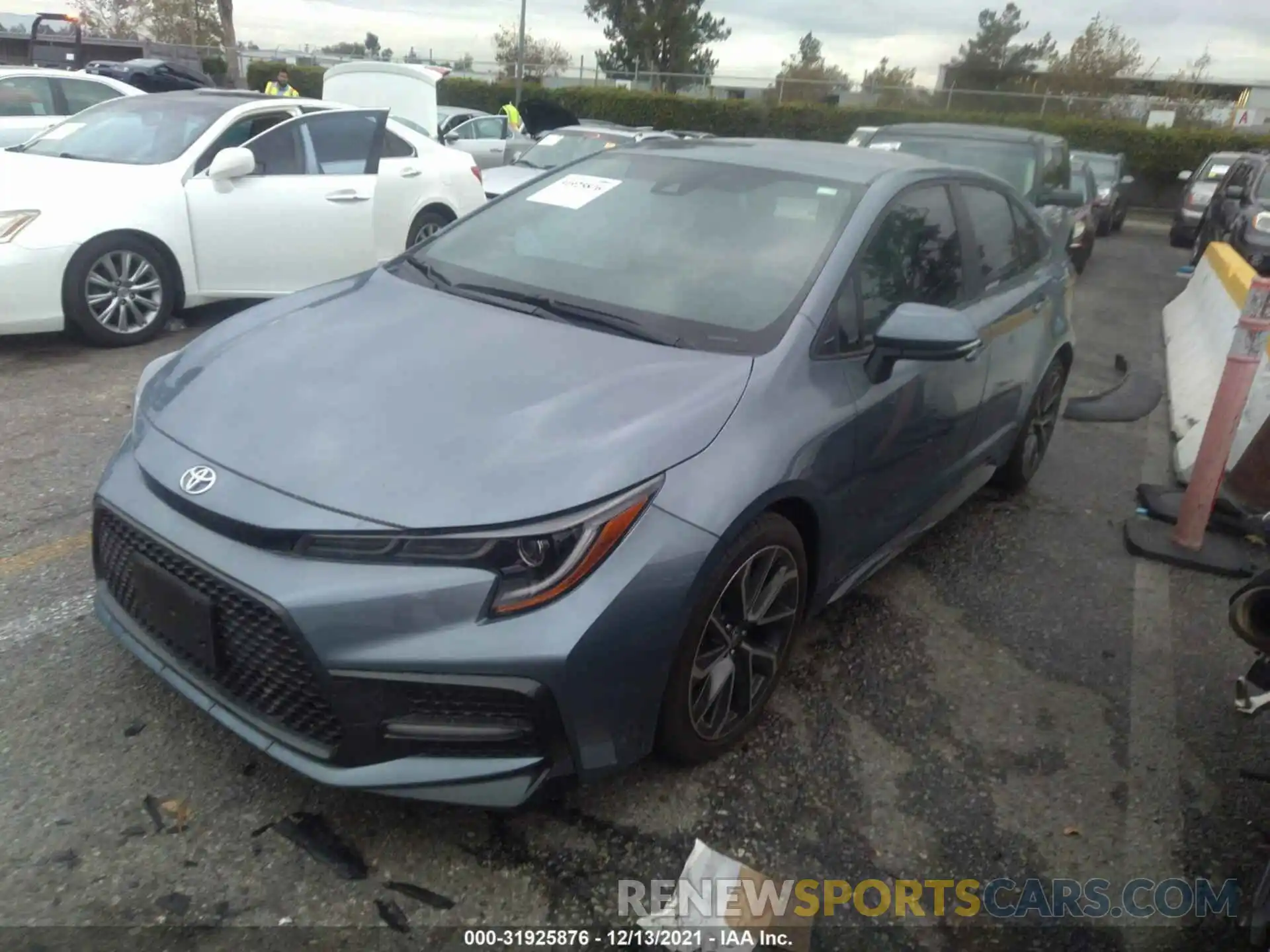 2 Photograph of a damaged car 5YFS4RCE5LP034938 TOYOTA COROLLA 2020