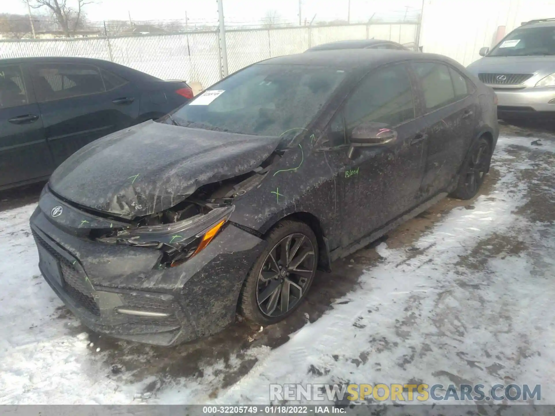 2 Photograph of a damaged car 5YFS4RCE5LP035006 TOYOTA COROLLA 2020