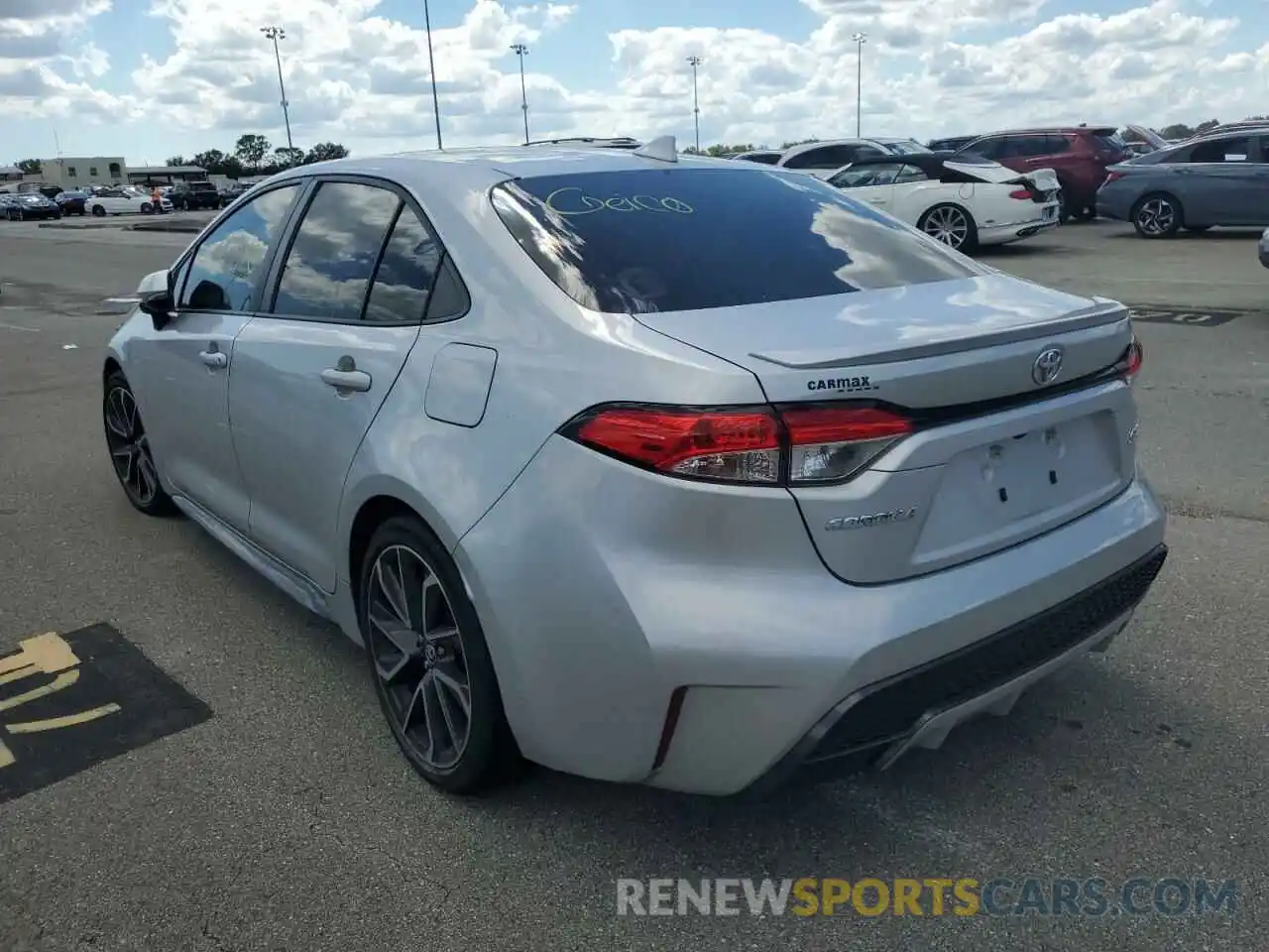 3 Photograph of a damaged car 5YFS4RCE5LP035202 TOYOTA COROLLA 2020