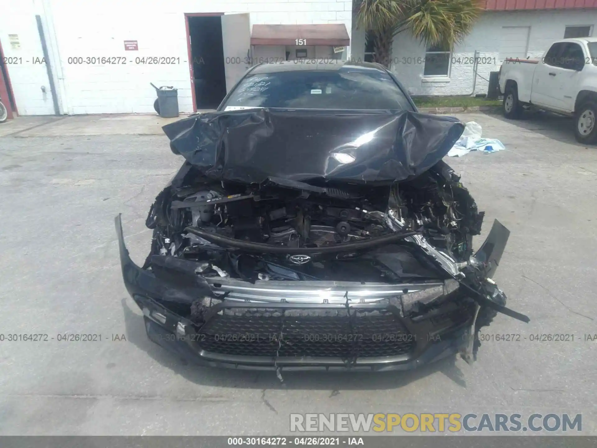 6 Photograph of a damaged car 5YFS4RCE5LP035474 TOYOTA COROLLA 2020