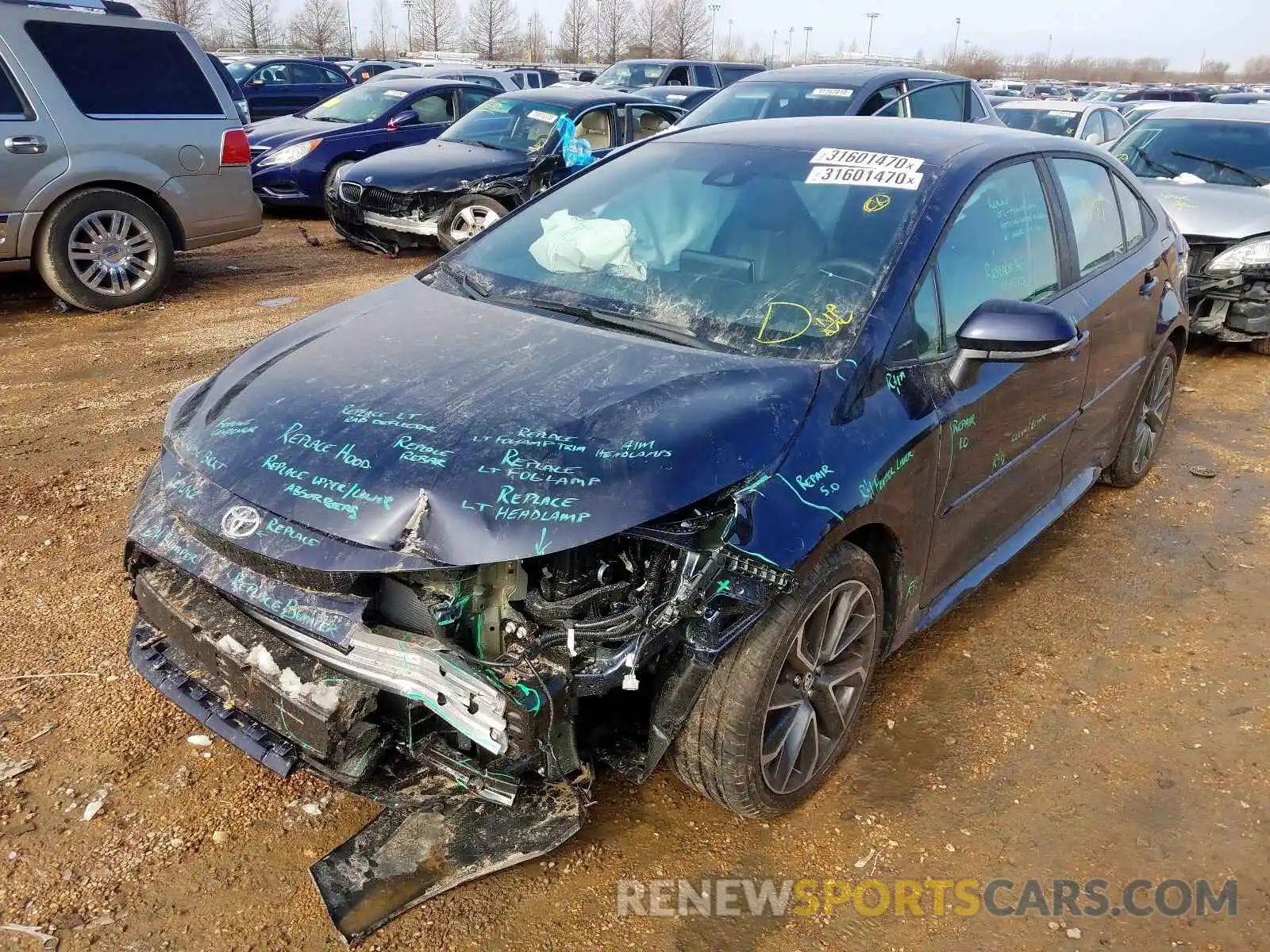 2 Photograph of a damaged car 5YFS4RCE5LP035927 TOYOTA COROLLA 2020