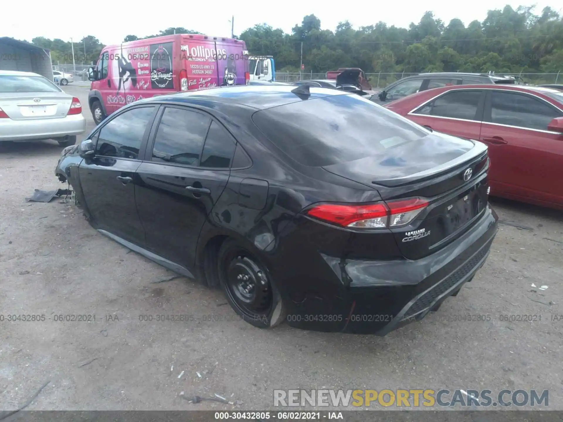 3 Photograph of a damaged car 5YFS4RCE5LP036771 TOYOTA COROLLA 2020