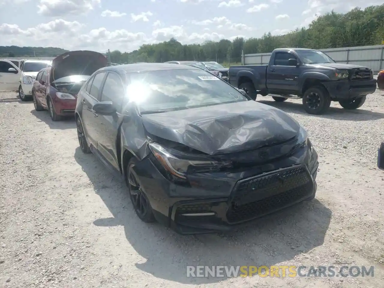 1 Photograph of a damaged car 5YFS4RCE5LP037211 TOYOTA COROLLA 2020