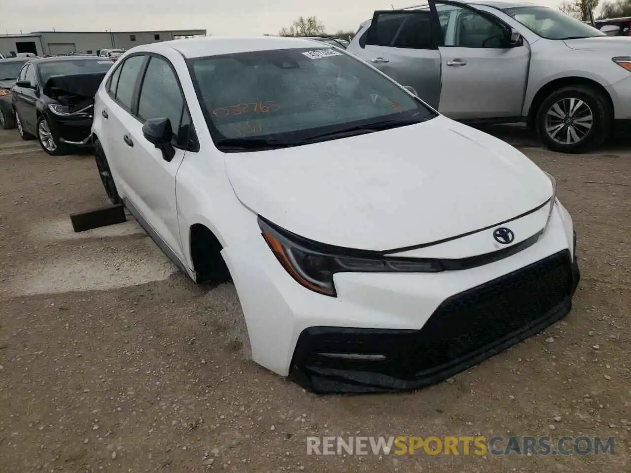 1 Photograph of a damaged car 5YFS4RCE5LP038763 TOYOTA COROLLA 2020