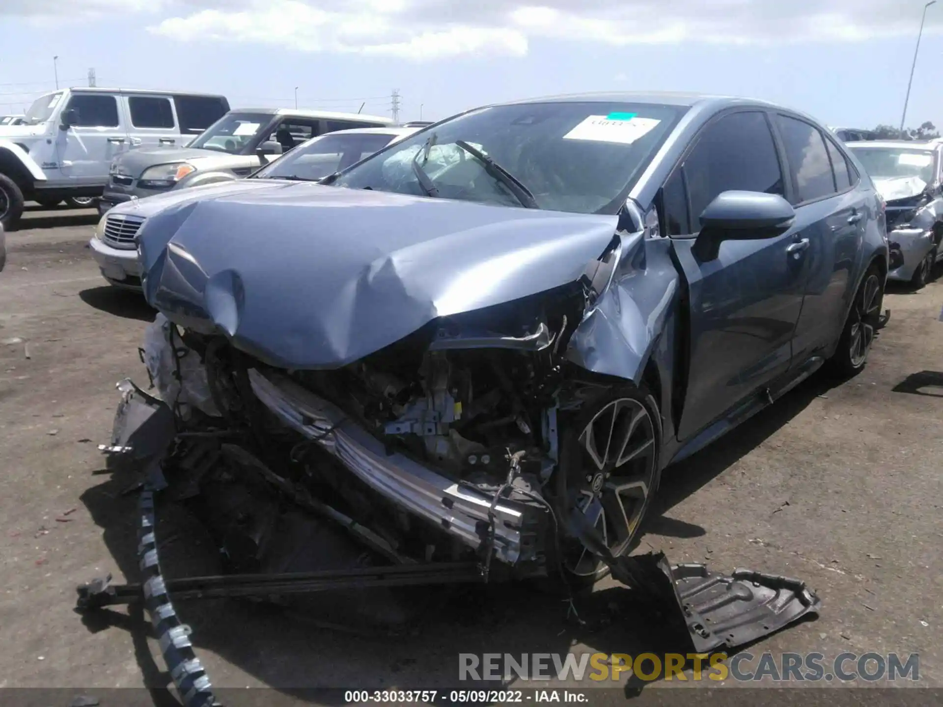 2 Photograph of a damaged car 5YFS4RCE5LP038892 TOYOTA COROLLA 2020