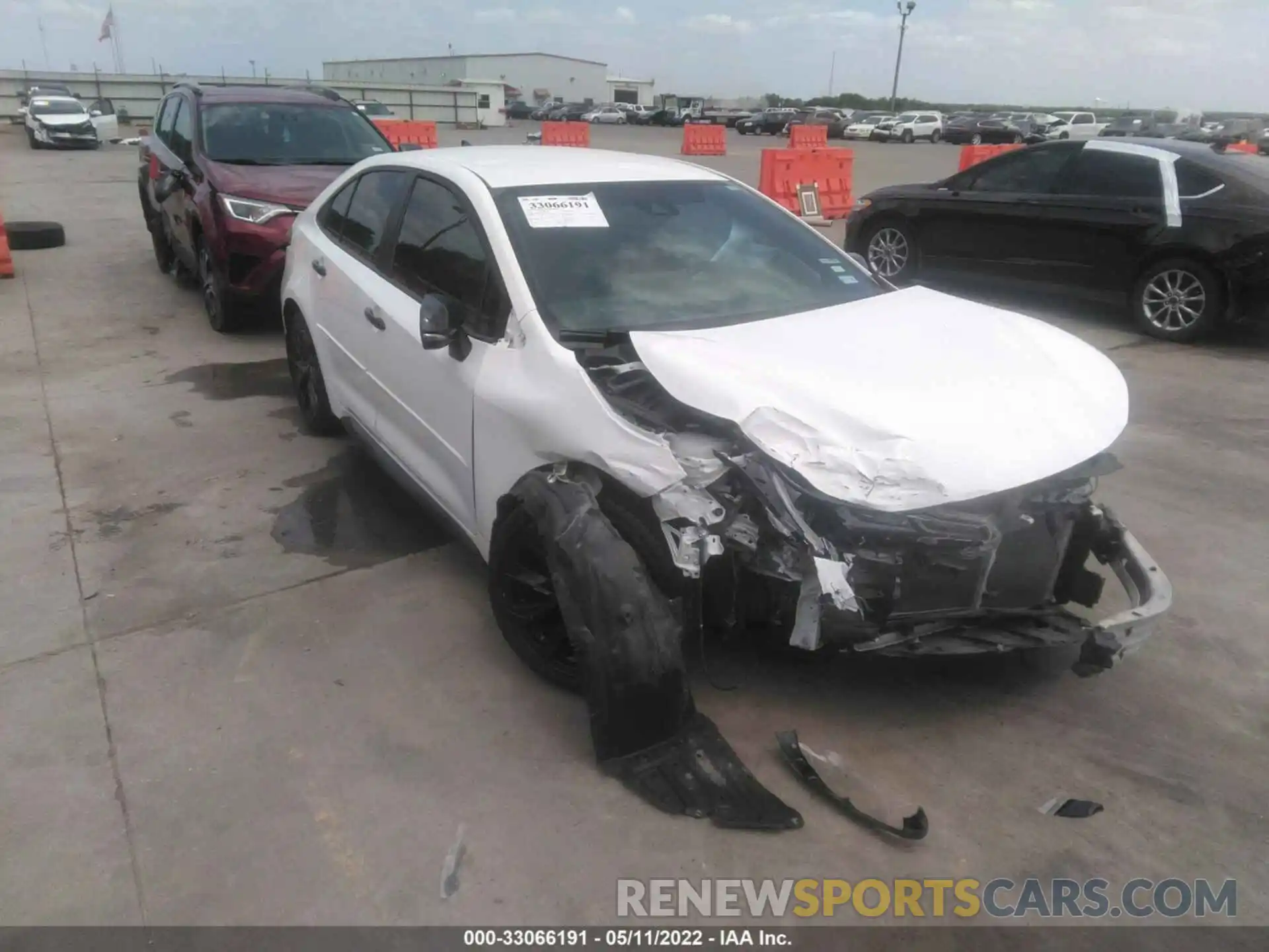 1 Photograph of a damaged car 5YFS4RCE5LP039525 TOYOTA COROLLA 2020