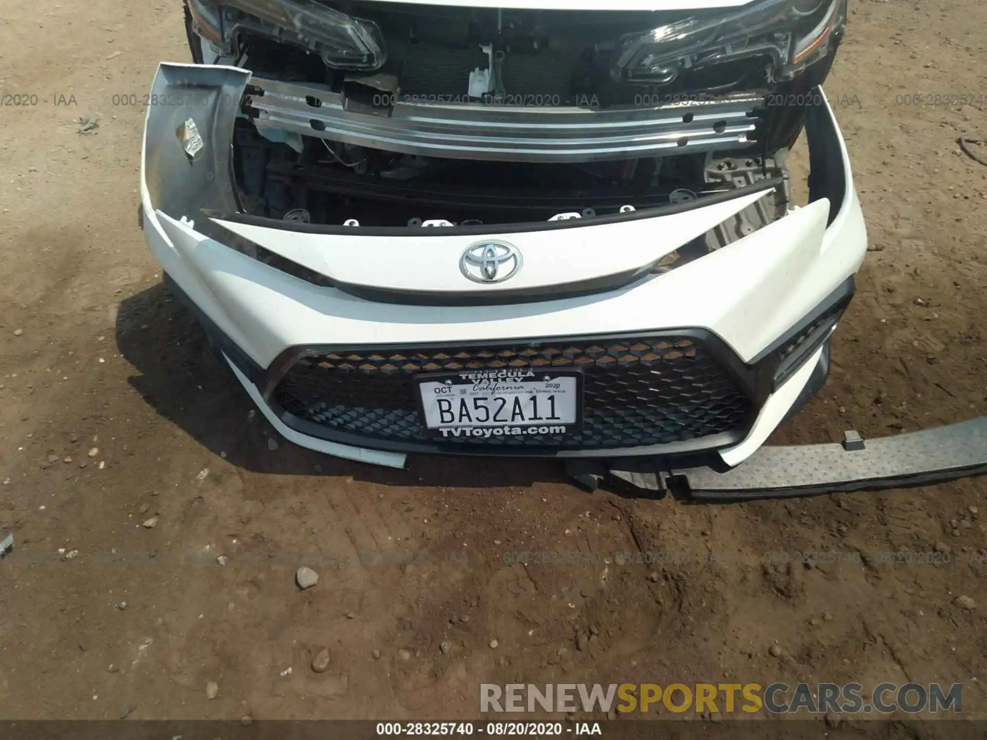 12 Photograph of a damaged car 5YFS4RCE5LP039556 TOYOTA COROLLA 2020