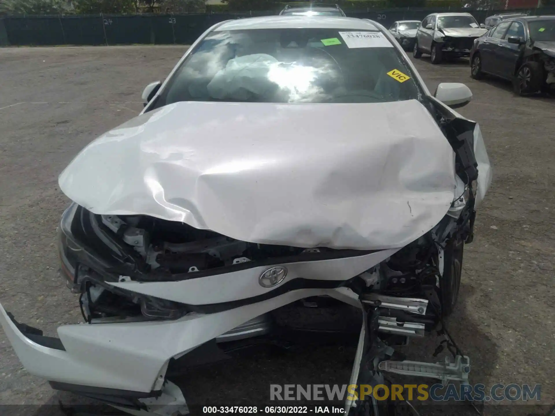 6 Photograph of a damaged car 5YFS4RCE5LP040321 TOYOTA COROLLA 2020