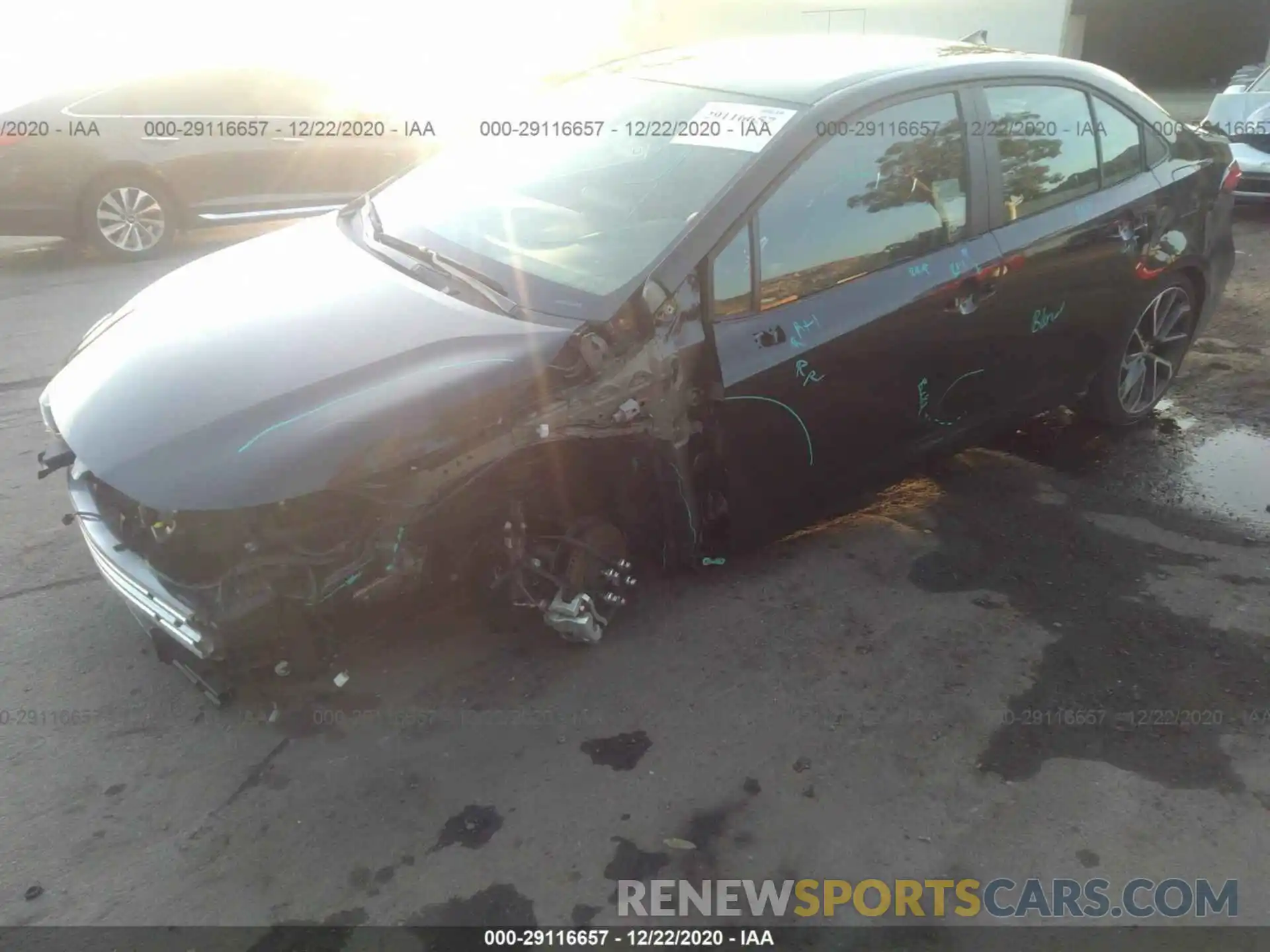 2 Photograph of a damaged car 5YFS4RCE5LP040853 TOYOTA COROLLA 2020