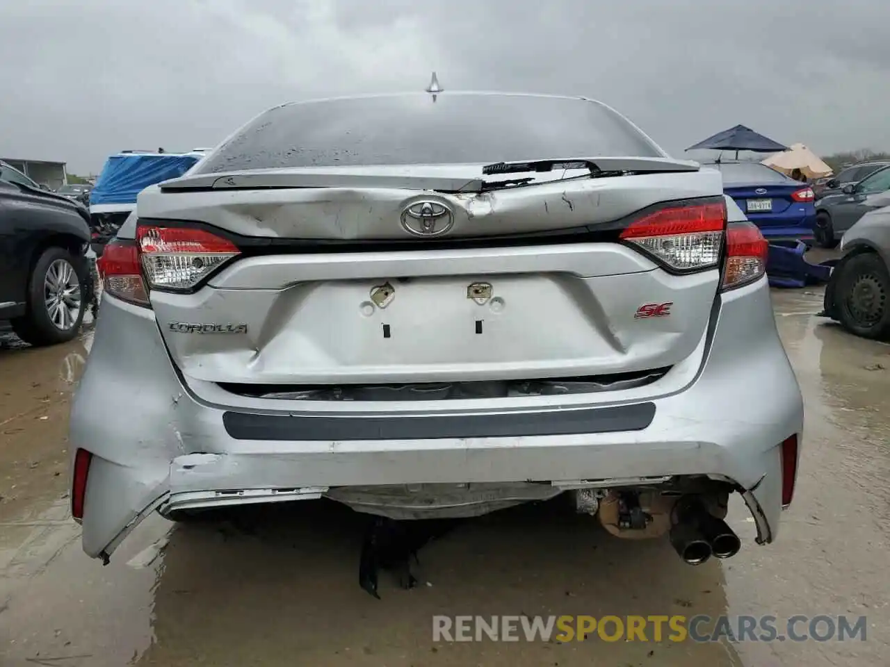 6 Photograph of a damaged car 5YFS4RCE5LP041758 TOYOTA COROLLA 2020