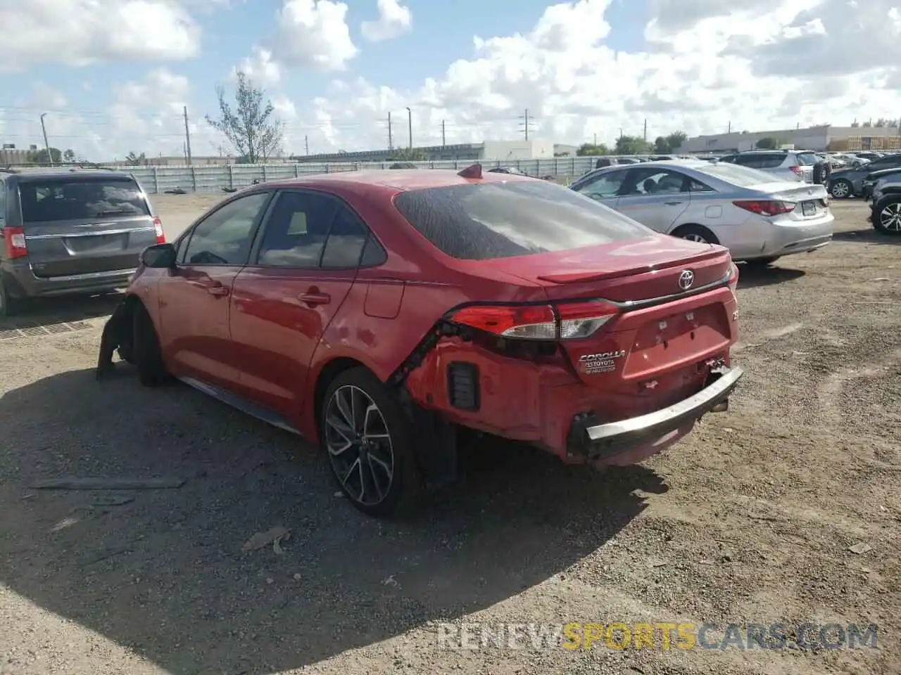 3 Photograph of a damaged car 5YFS4RCE5LP043008 TOYOTA COROLLA 2020