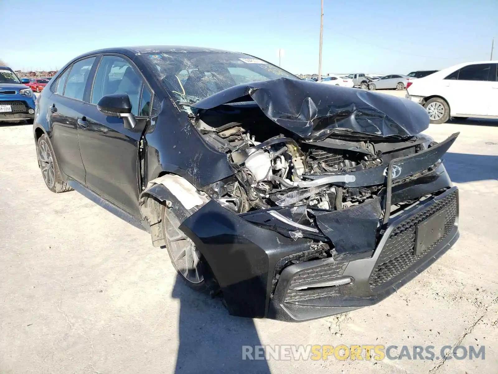 1 Photograph of a damaged car 5YFS4RCE5LP043073 TOYOTA COROLLA 2020