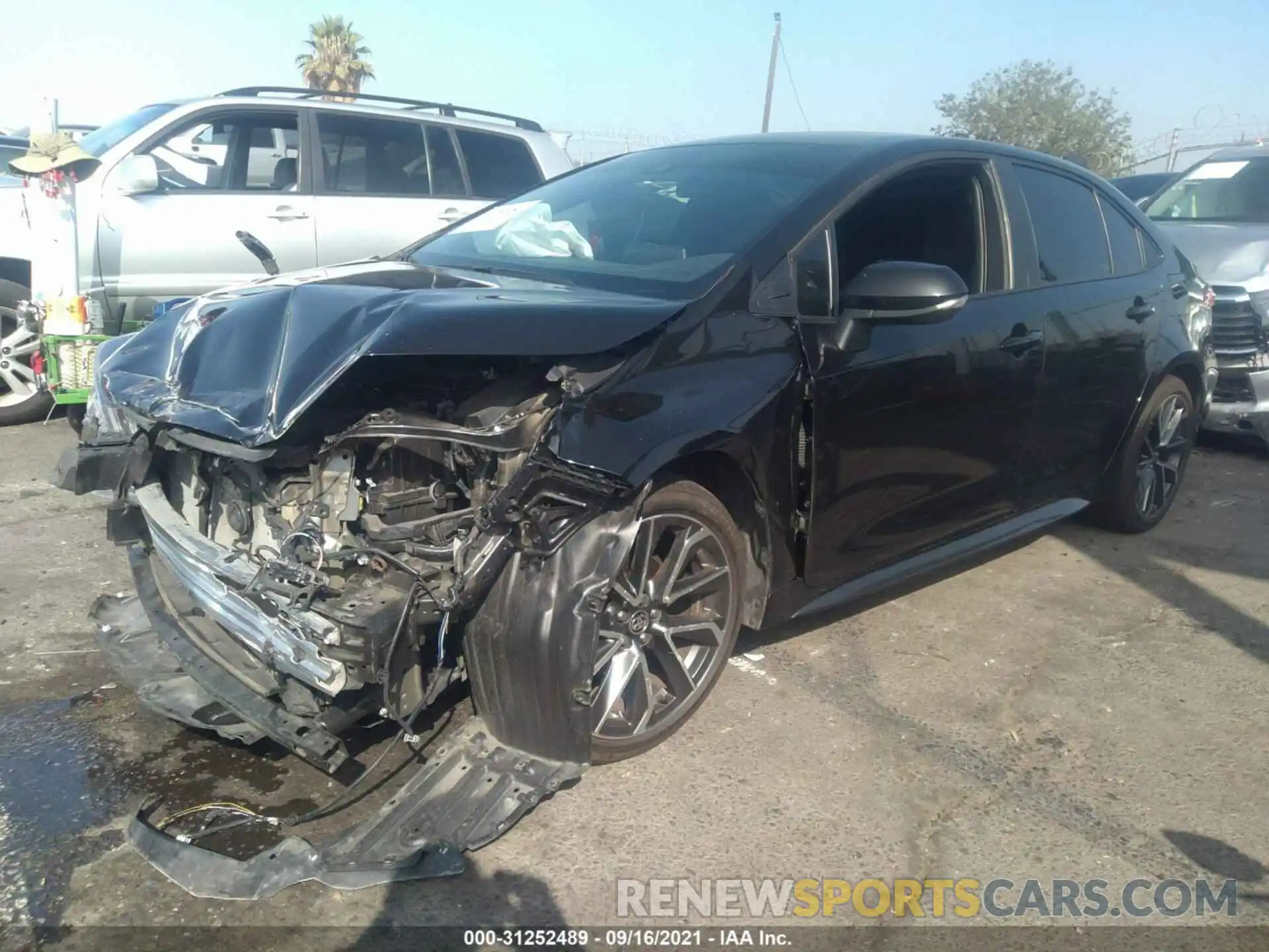 2 Photograph of a damaged car 5YFS4RCE5LP043672 TOYOTA COROLLA 2020