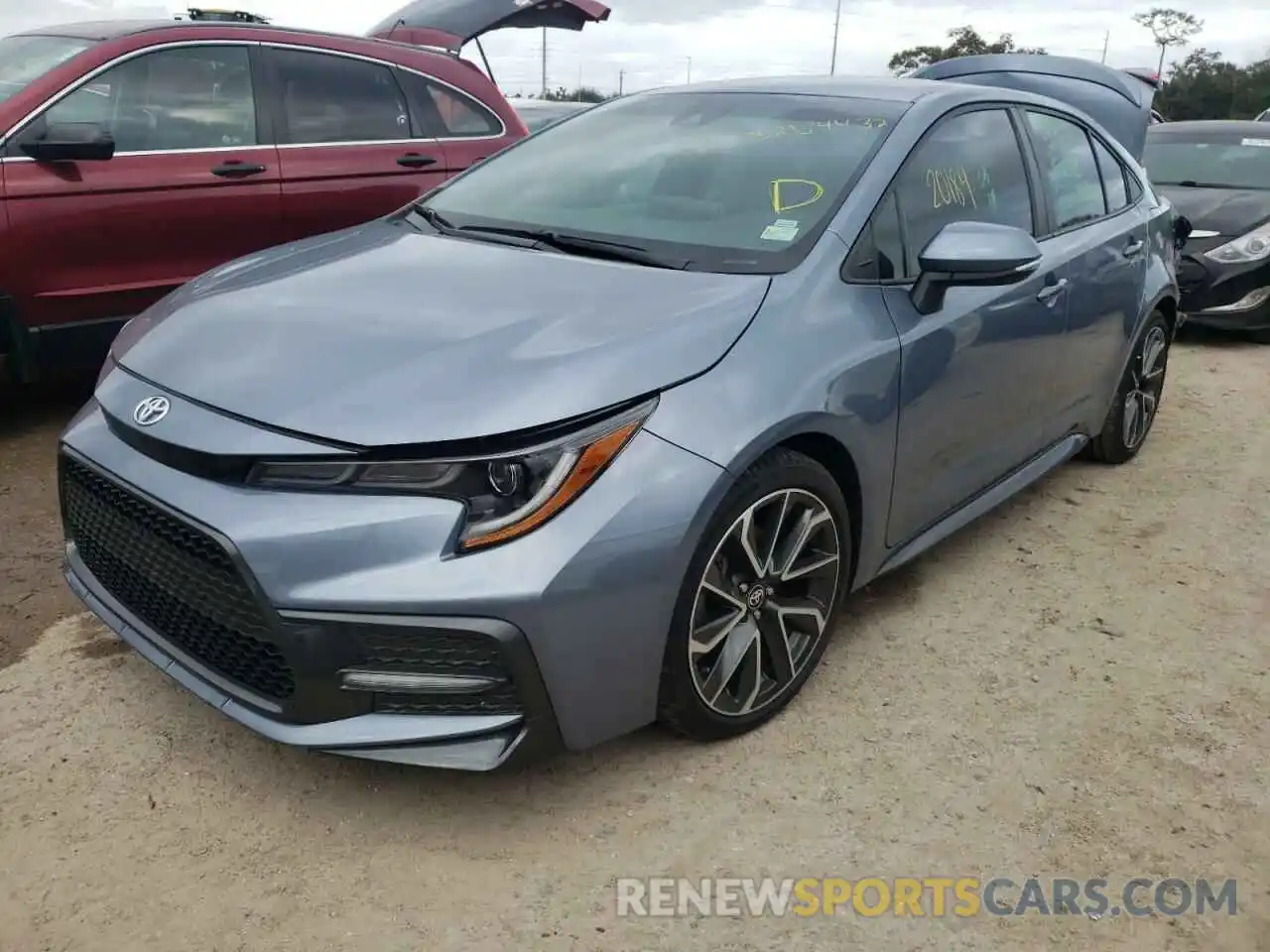 2 Photograph of a damaged car 5YFS4RCE5LP045597 TOYOTA COROLLA 2020