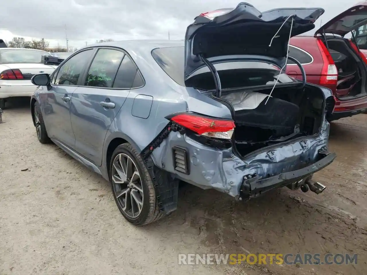 3 Photograph of a damaged car 5YFS4RCE5LP045597 TOYOTA COROLLA 2020