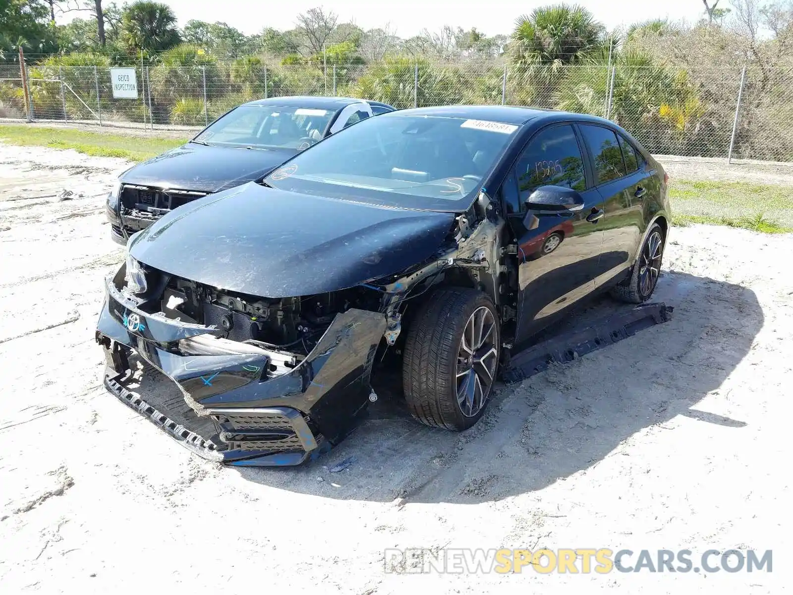 9 Photograph of a damaged car 5YFS4RCE5LP047172 TOYOTA COROLLA 2020