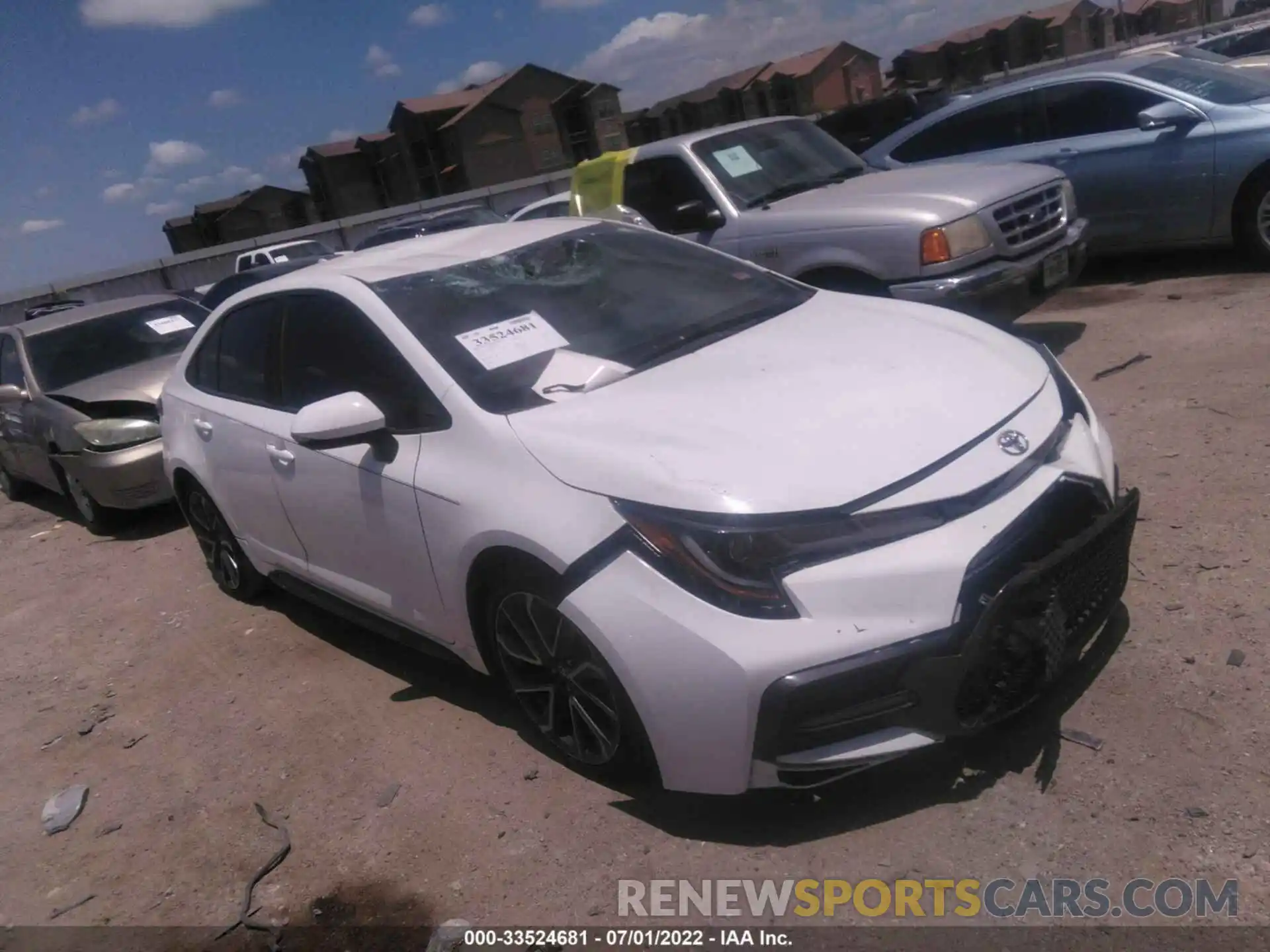 1 Photograph of a damaged car 5YFS4RCE5LP047382 TOYOTA COROLLA 2020