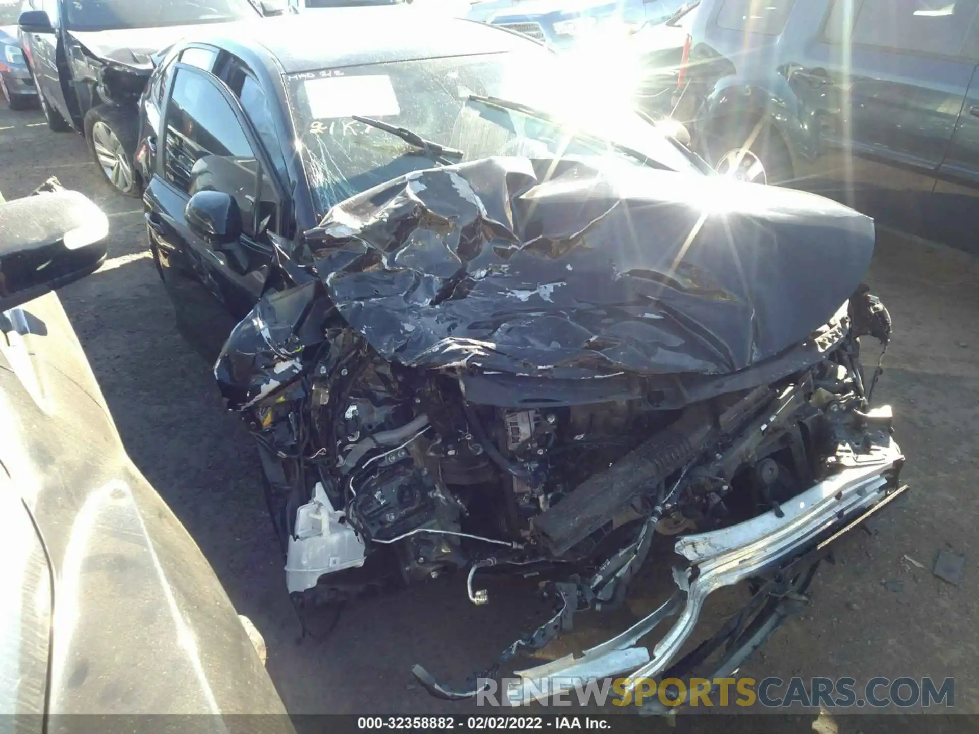 1 Photograph of a damaged car 5YFS4RCE5LP048726 TOYOTA COROLLA 2020