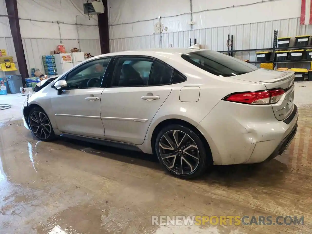 2 Photograph of a damaged car 5YFS4RCE5LP049021 TOYOTA COROLLA 2020