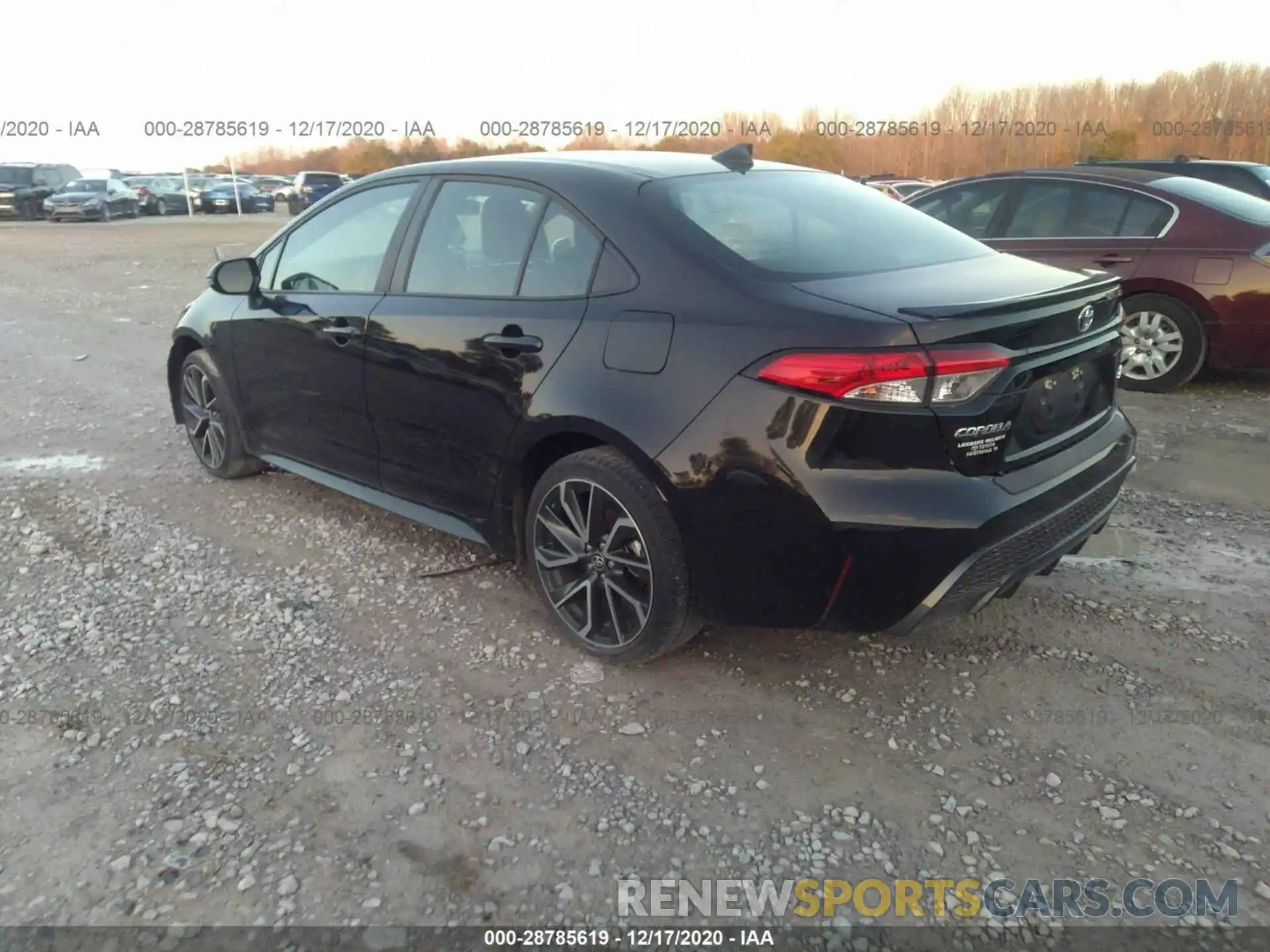 3 Photograph of a damaged car 5YFS4RCE5LP050413 TOYOTA COROLLA 2020