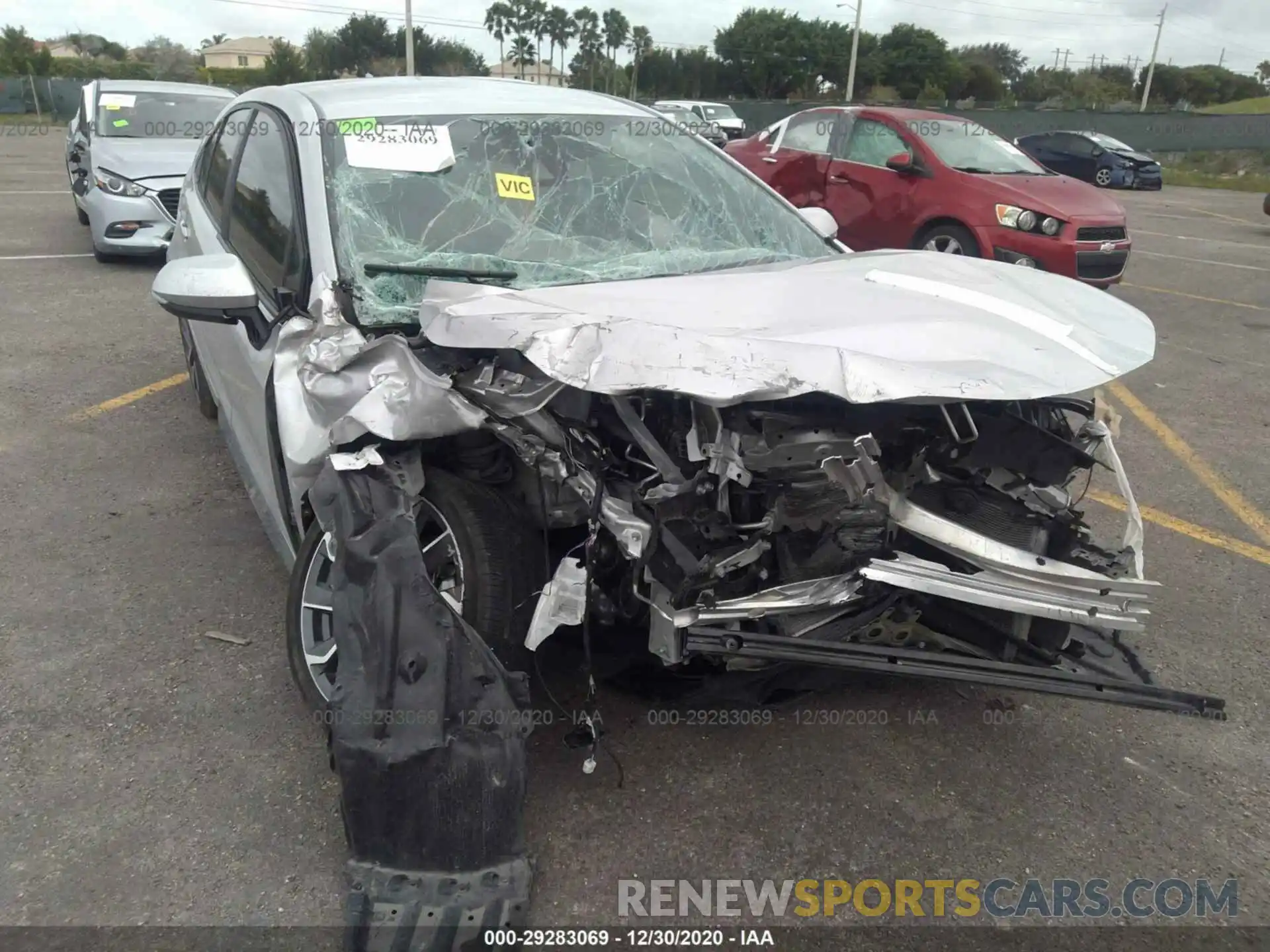 6 Photograph of a damaged car 5YFS4RCE5LP052579 TOYOTA COROLLA 2020