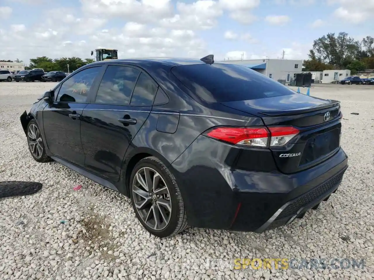 3 Photograph of a damaged car 5YFS4RCE5LP054817 TOYOTA COROLLA 2020