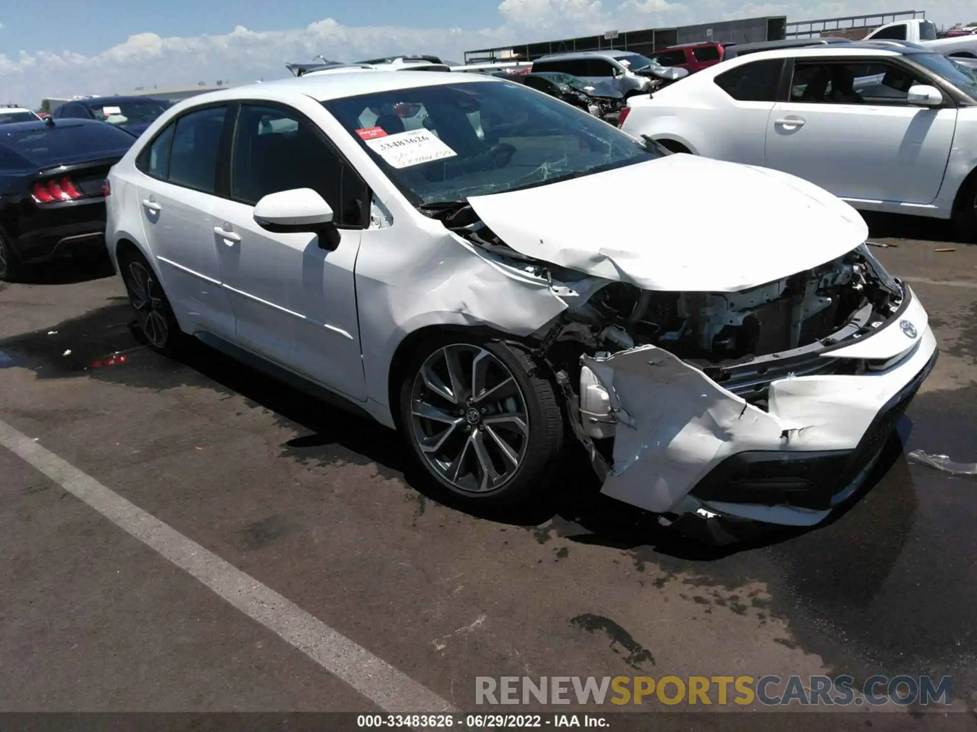 1 Photograph of a damaged car 5YFS4RCE5LP054915 TOYOTA COROLLA 2020