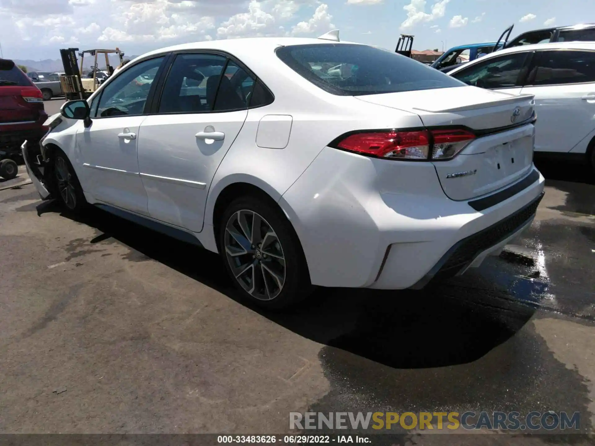 3 Photograph of a damaged car 5YFS4RCE5LP054915 TOYOTA COROLLA 2020