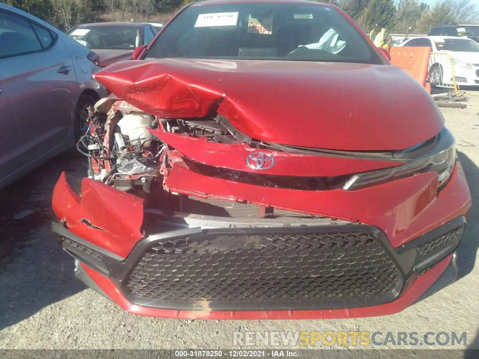 6 Photograph of a damaged car 5YFS4RCE5LP055126 TOYOTA COROLLA 2020