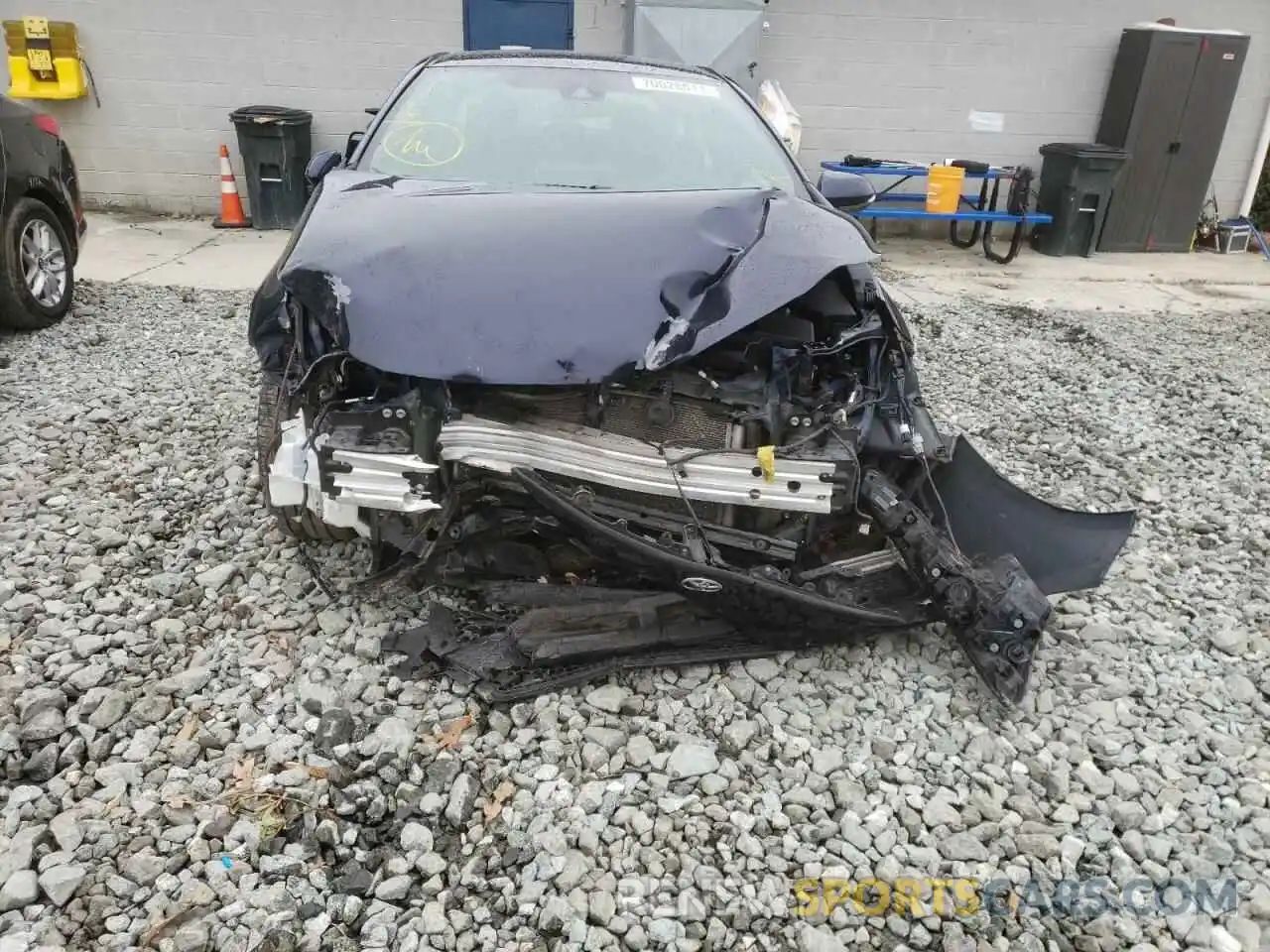 9 Photograph of a damaged car 5YFS4RCE6LP001074 TOYOTA COROLLA 2020