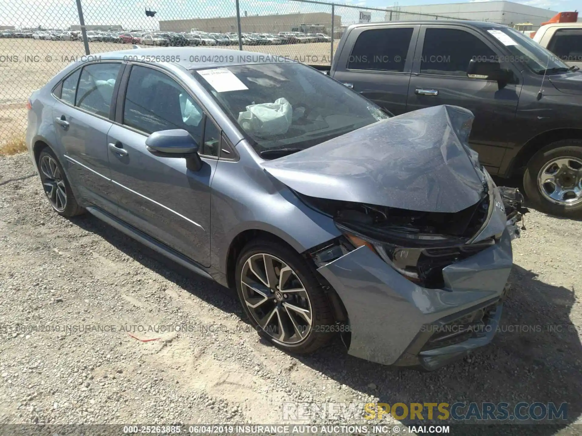 1 Photograph of a damaged car 5YFS4RCE6LP003164 TOYOTA COROLLA 2020