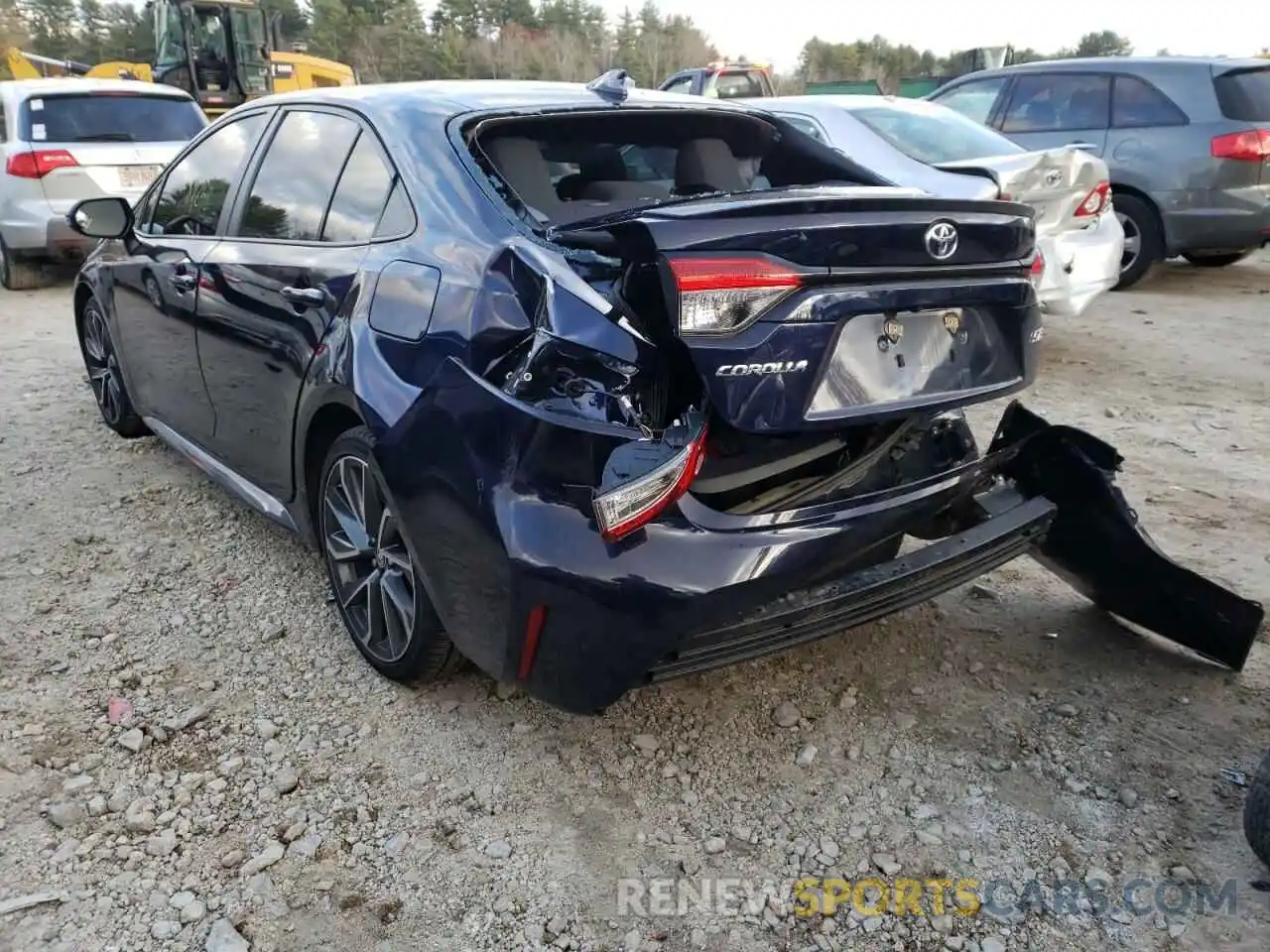 3 Photograph of a damaged car 5YFS4RCE6LP008137 TOYOTA COROLLA 2020