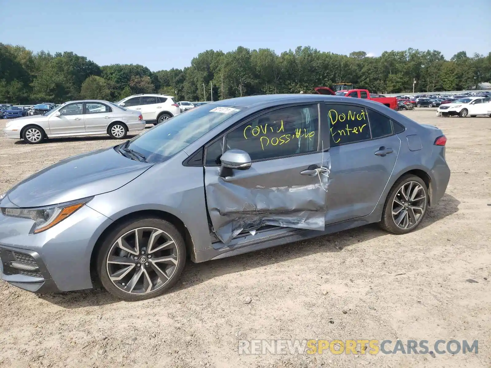 9 Photograph of a damaged car 5YFS4RCE6LP008705 TOYOTA COROLLA 2020