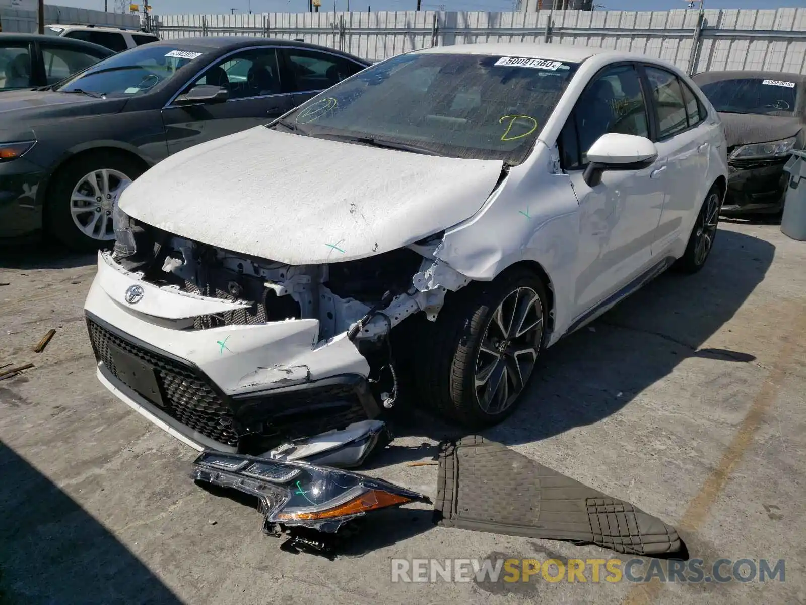 2 Фотография поврежденного автомобиля 5YFS4RCE6LP013547 TOYOTA COROLLA 2020