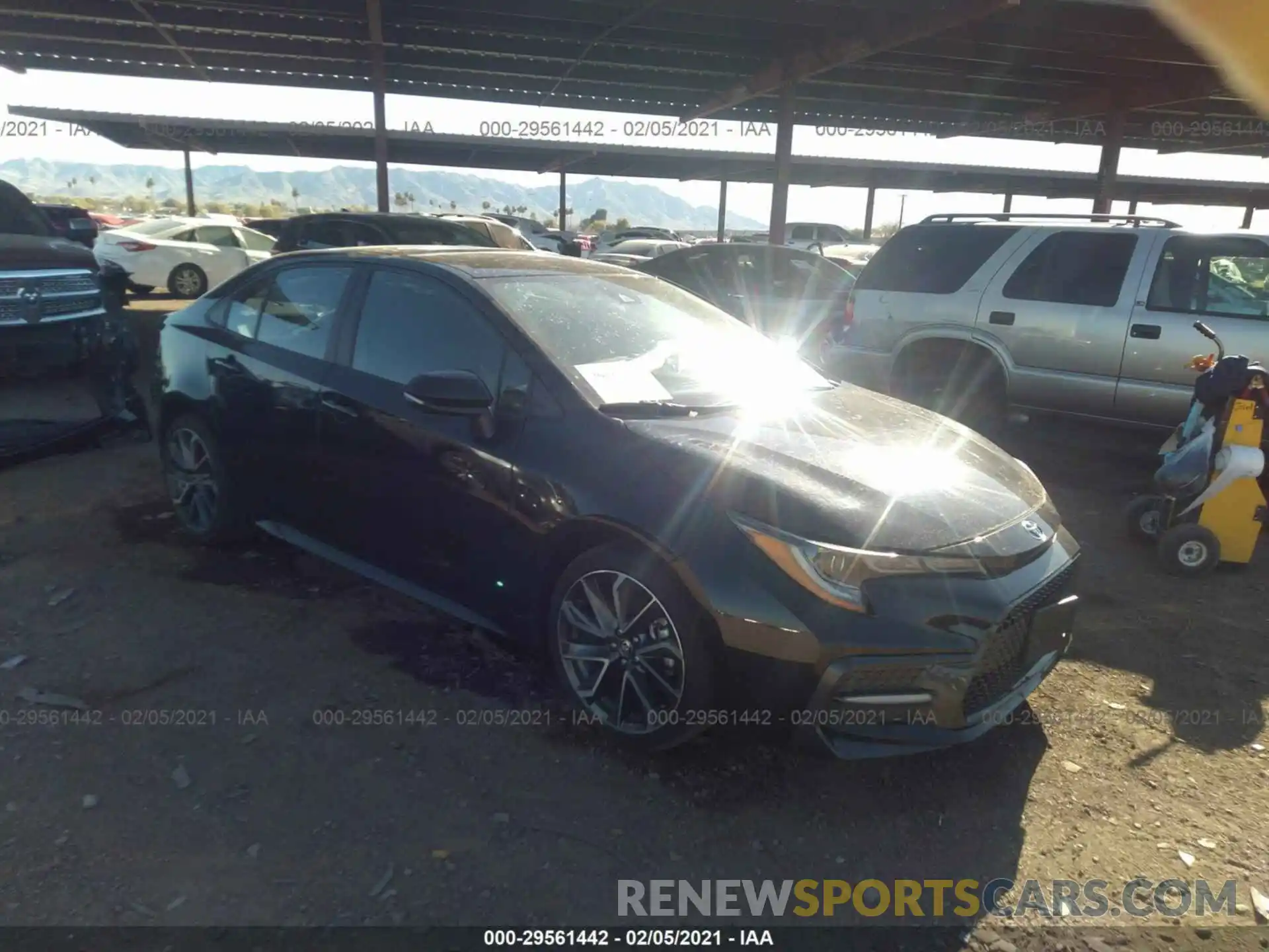 1 Photograph of a damaged car 5YFS4RCE6LP014634 TOYOTA COROLLA 2020