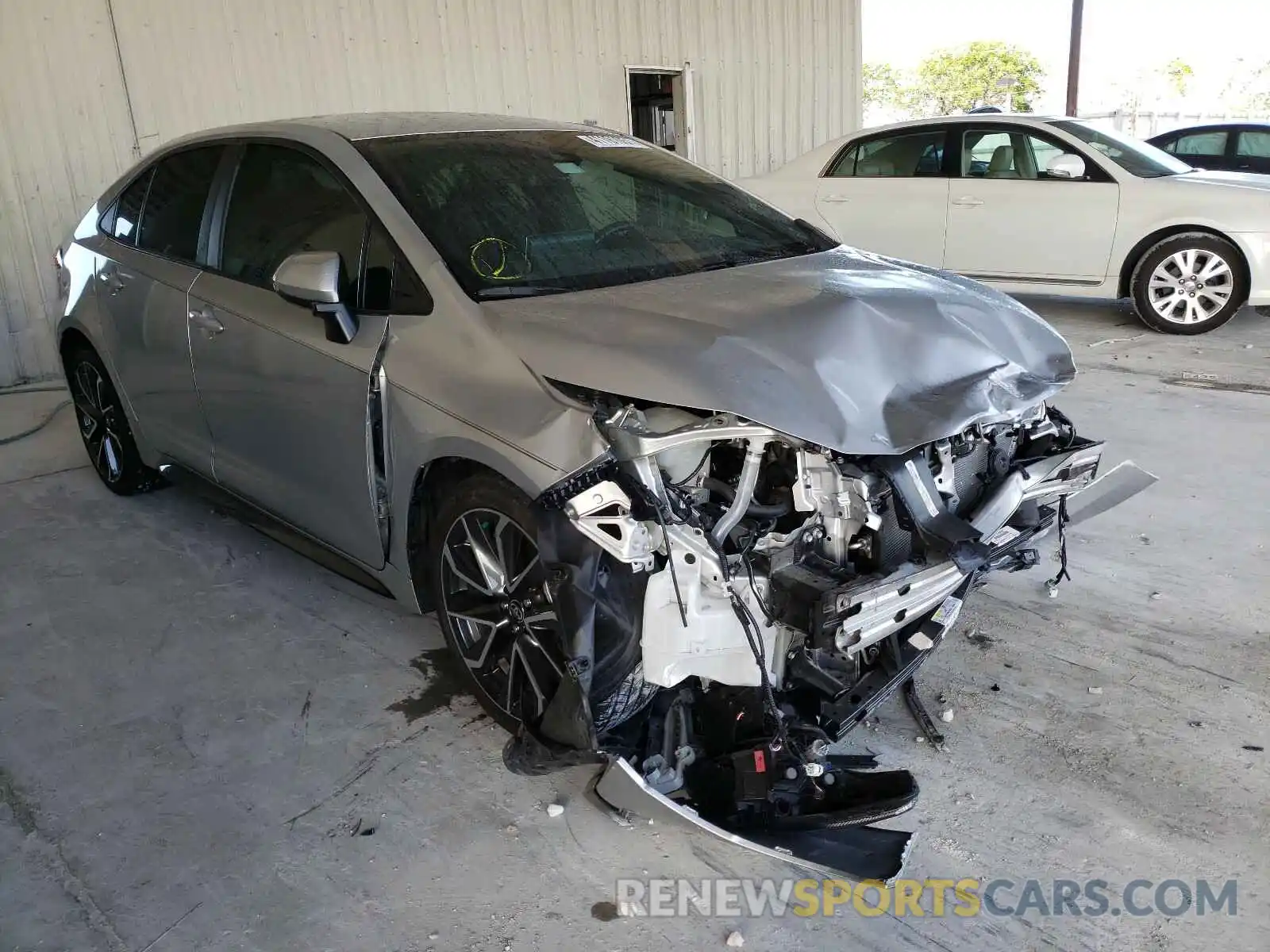 1 Photograph of a damaged car 5YFS4RCE6LP019090 TOYOTA COROLLA 2020