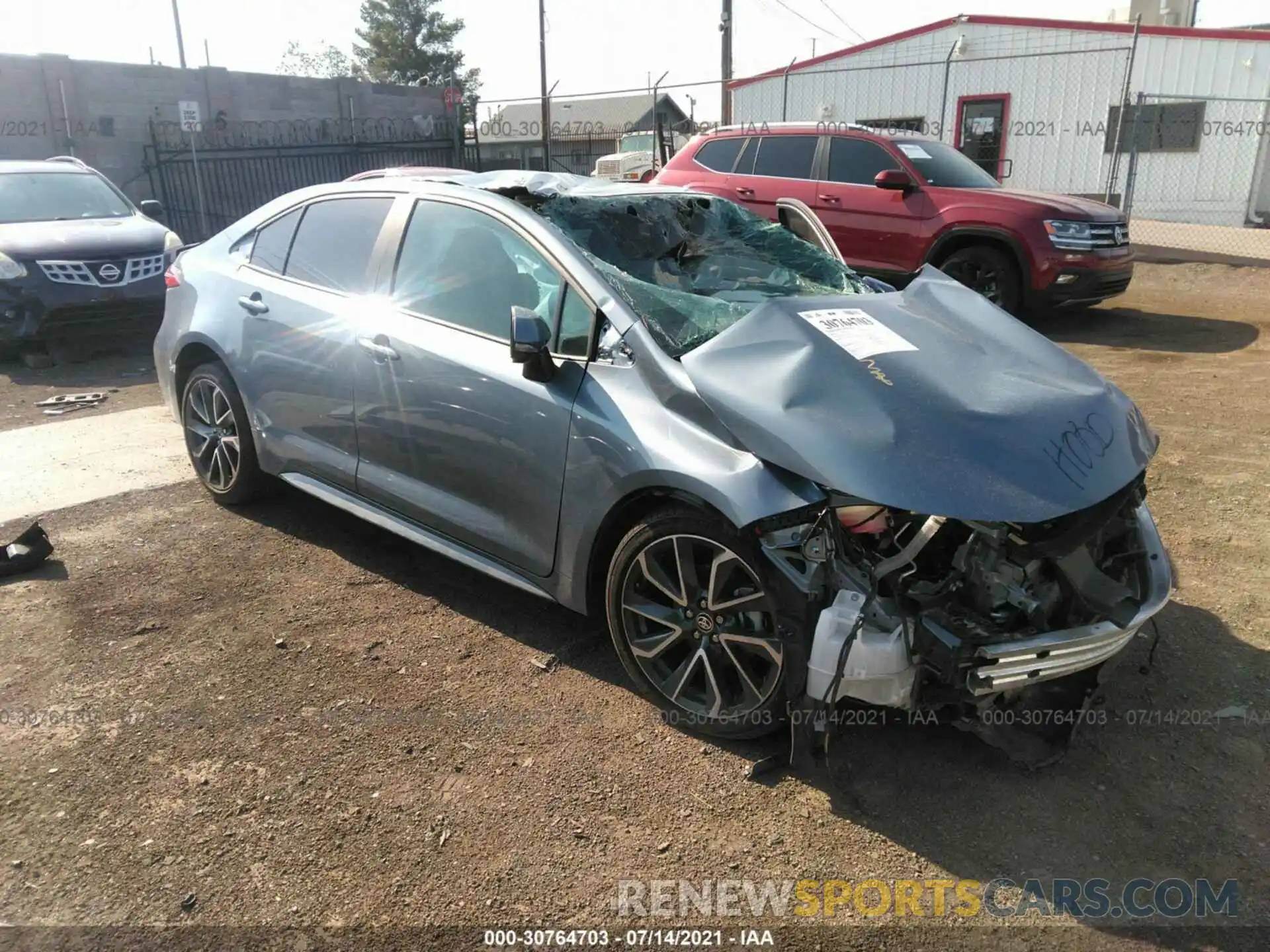 1 Photograph of a damaged car 5YFS4RCE6LP019302 TOYOTA COROLLA 2020