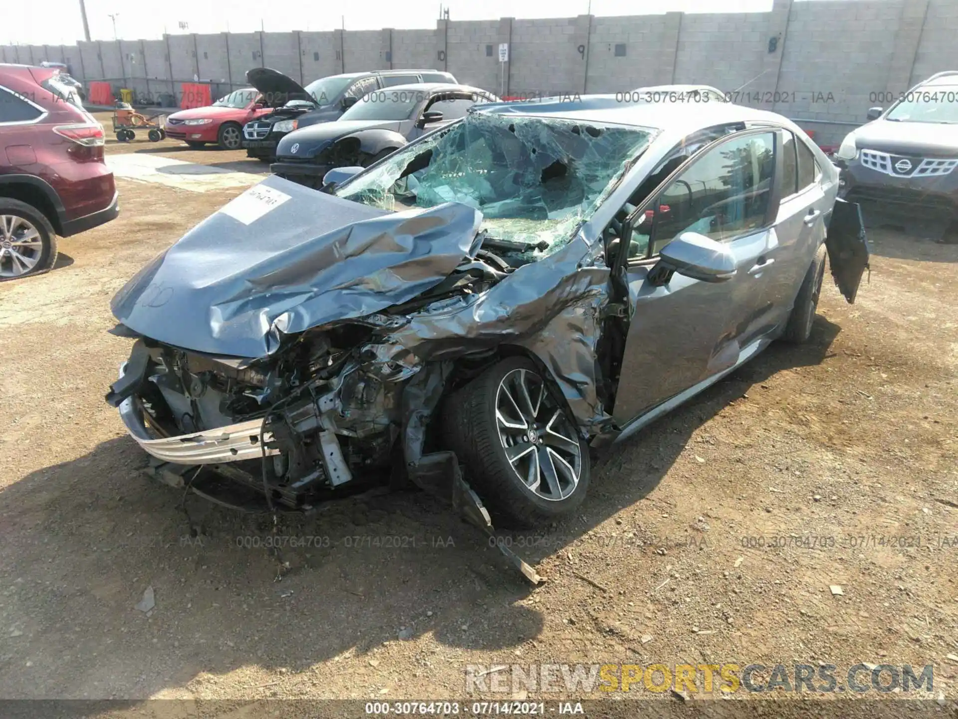 2 Photograph of a damaged car 5YFS4RCE6LP019302 TOYOTA COROLLA 2020