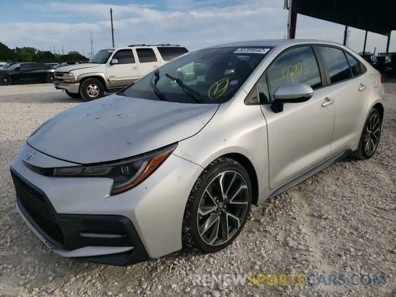 2 Photograph of a damaged car 5YFS4RCE6LP019655 TOYOTA COROLLA 2020