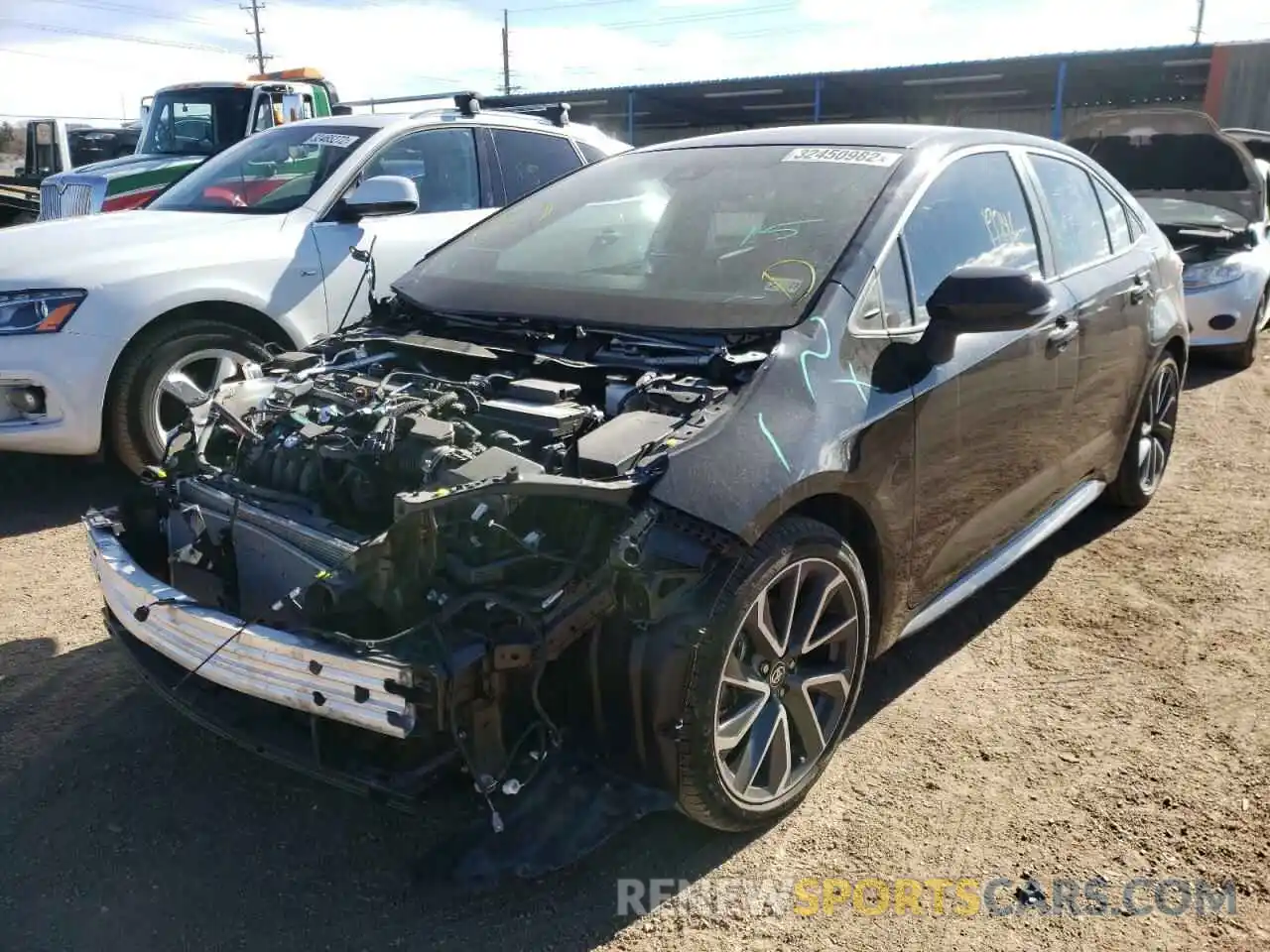 2 Photograph of a damaged car 5YFS4RCE6LP021986 TOYOTA COROLLA 2020