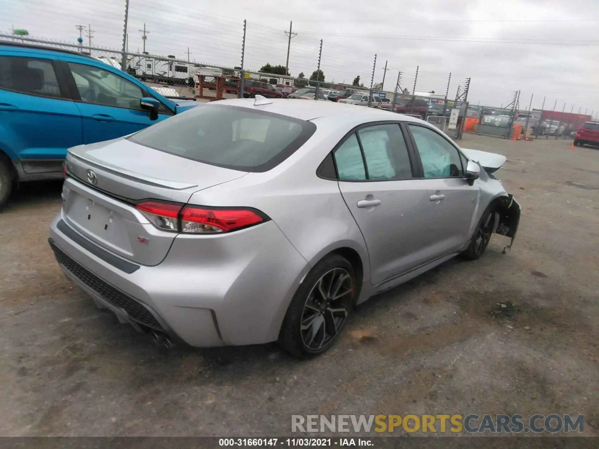 4 Photograph of a damaged car 5YFS4RCE6LP024984 TOYOTA COROLLA 2020