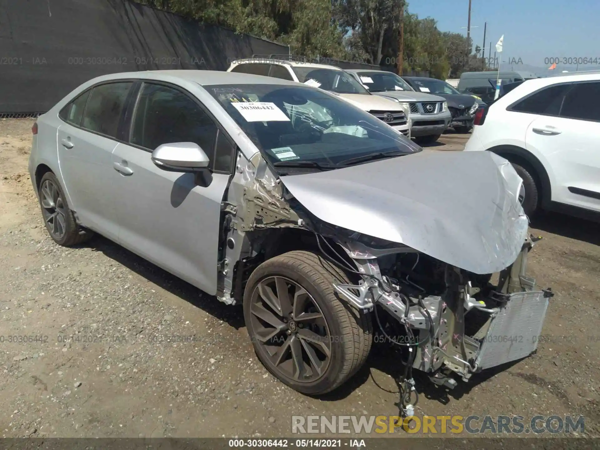 1 Photograph of a damaged car 5YFS4RCE6LP029425 TOYOTA COROLLA 2020