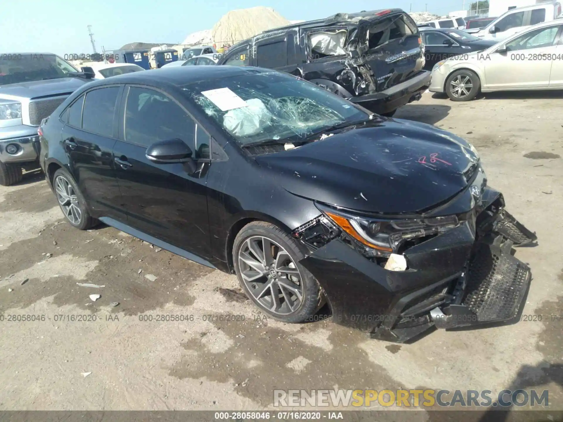 1 Photograph of a damaged car 5YFS4RCE6LP031420 TOYOTA COROLLA 2020