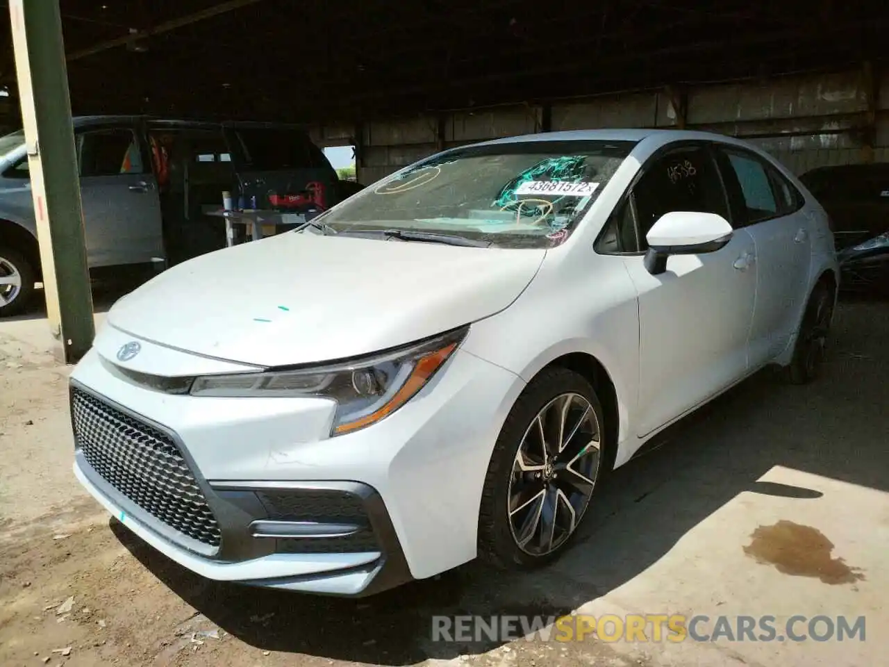 2 Photograph of a damaged car 5YFS4RCE6LP032860 TOYOTA COROLLA 2020