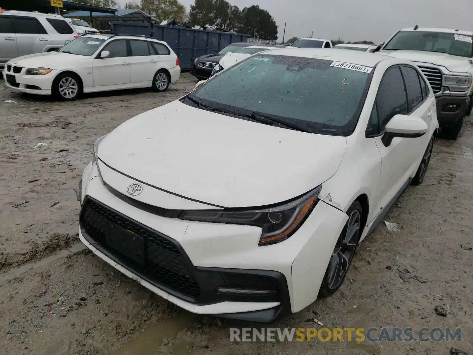 2 Photograph of a damaged car 5YFS4RCE6LP033801 TOYOTA COROLLA 2020