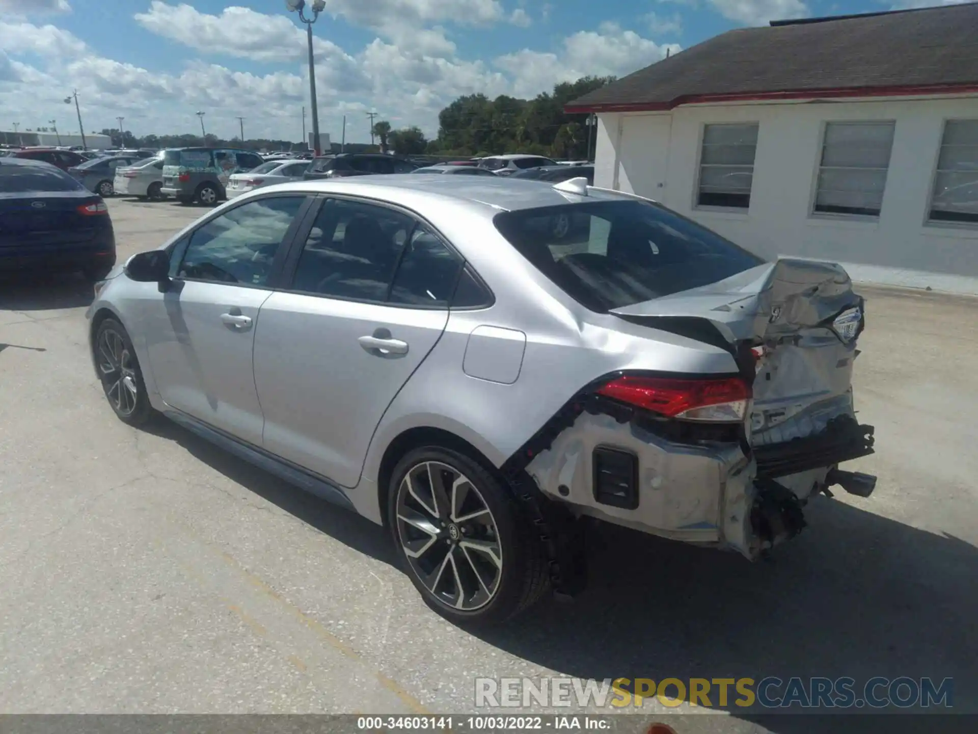 3 Photograph of a damaged car 5YFS4RCE6LP036665 TOYOTA COROLLA 2020