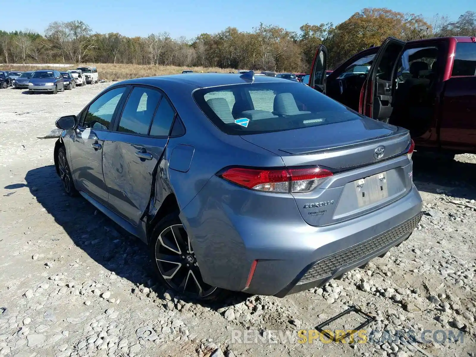 3 Photograph of a damaged car 5YFS4RCE6LP036763 TOYOTA COROLLA 2020