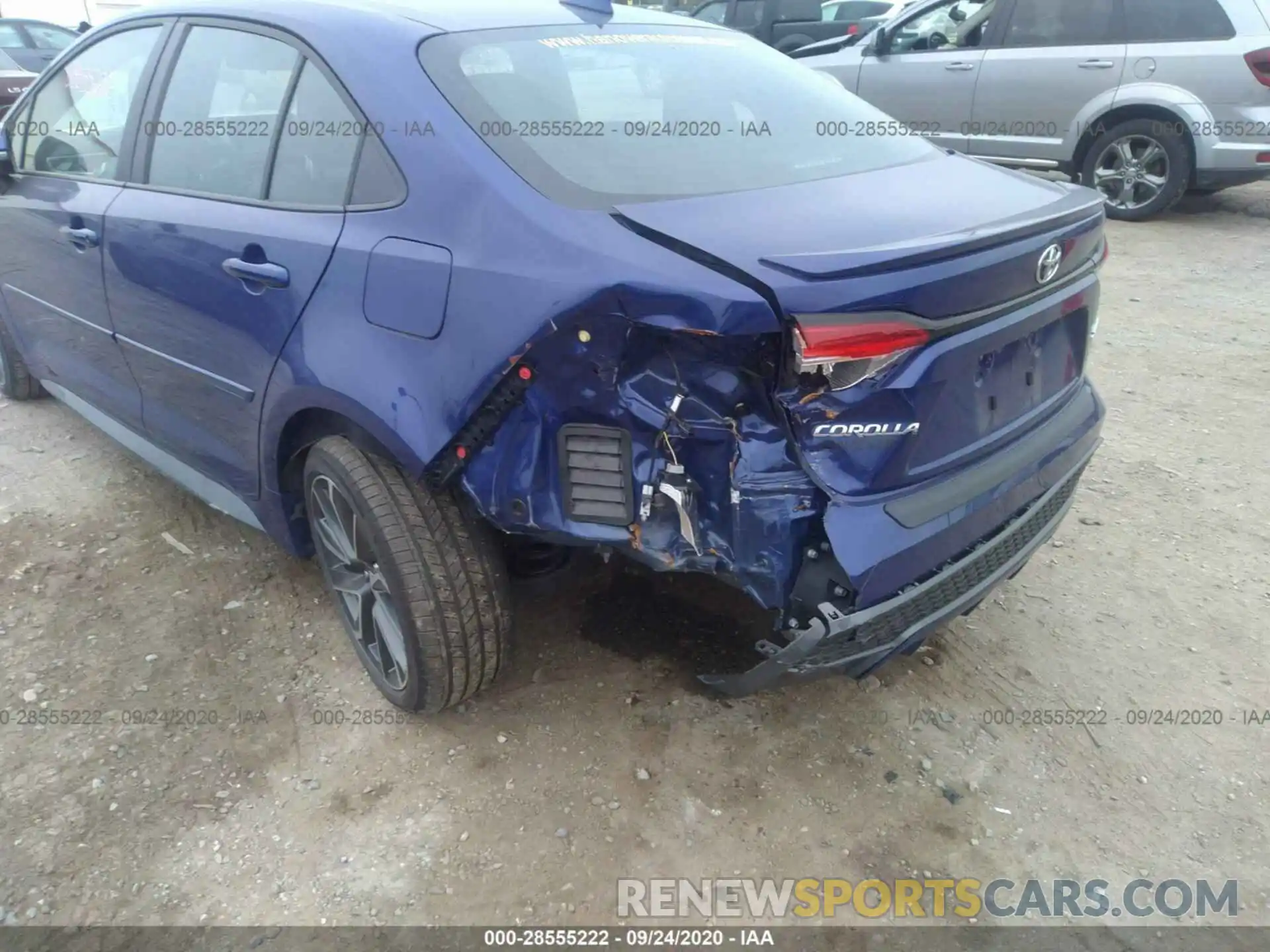 6 Photograph of a damaged car 5YFS4RCE6LP037184 TOYOTA COROLLA 2020