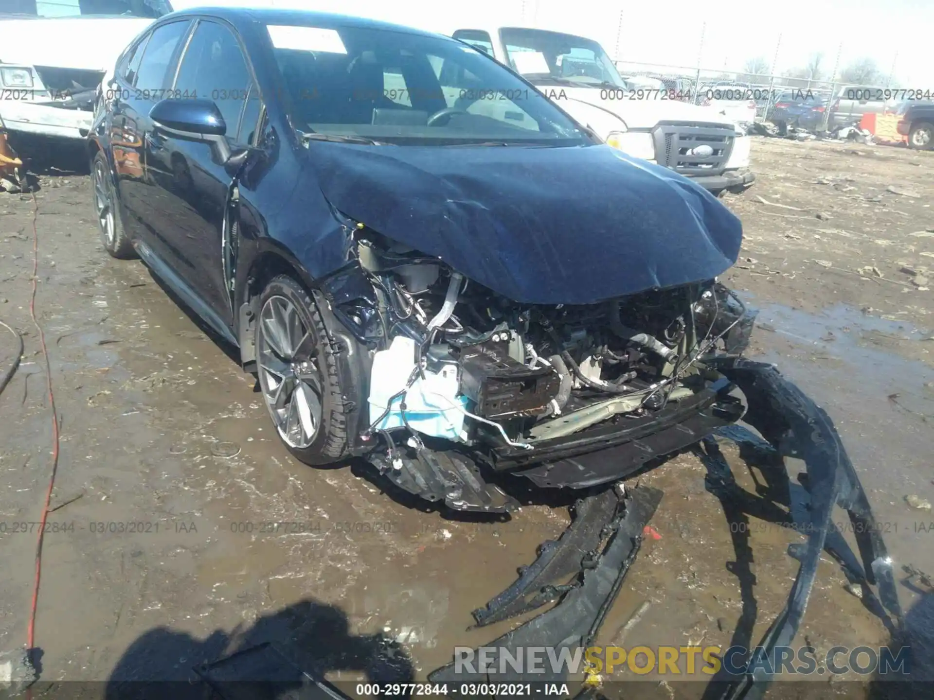 6 Photograph of a damaged car 5YFS4RCE6LP037329 TOYOTA COROLLA 2020