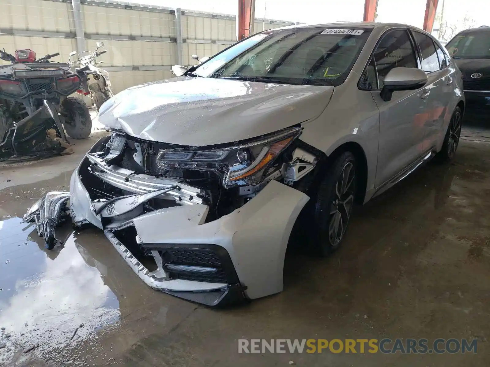 2 Photograph of a damaged car 5YFS4RCE6LP037721 TOYOTA COROLLA 2020